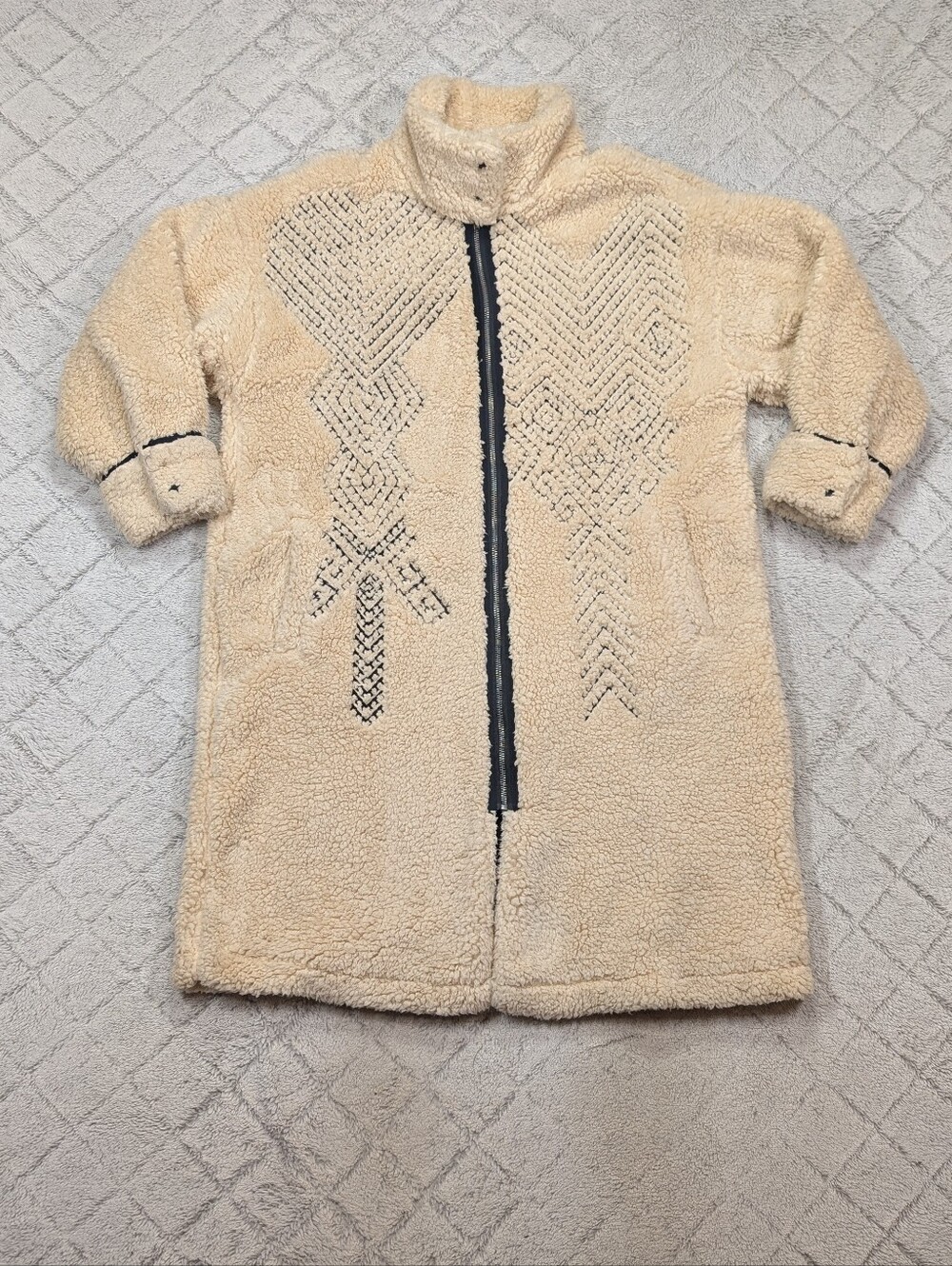 Free People Jacket Womens M Beige Avery Embroidered Faux Shearling Teddy Coat